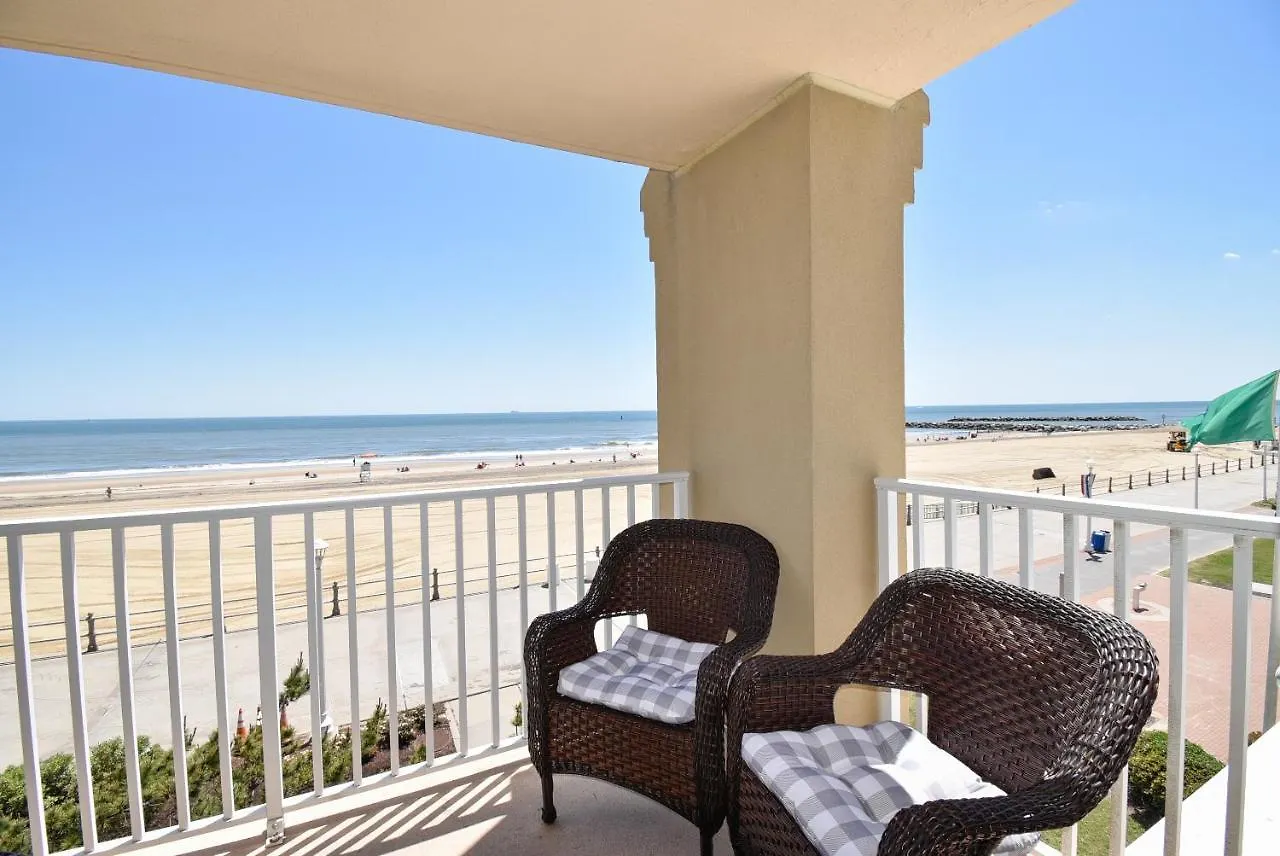 Apartment Dolphin Run Oceanfront Suites Virginia Beach