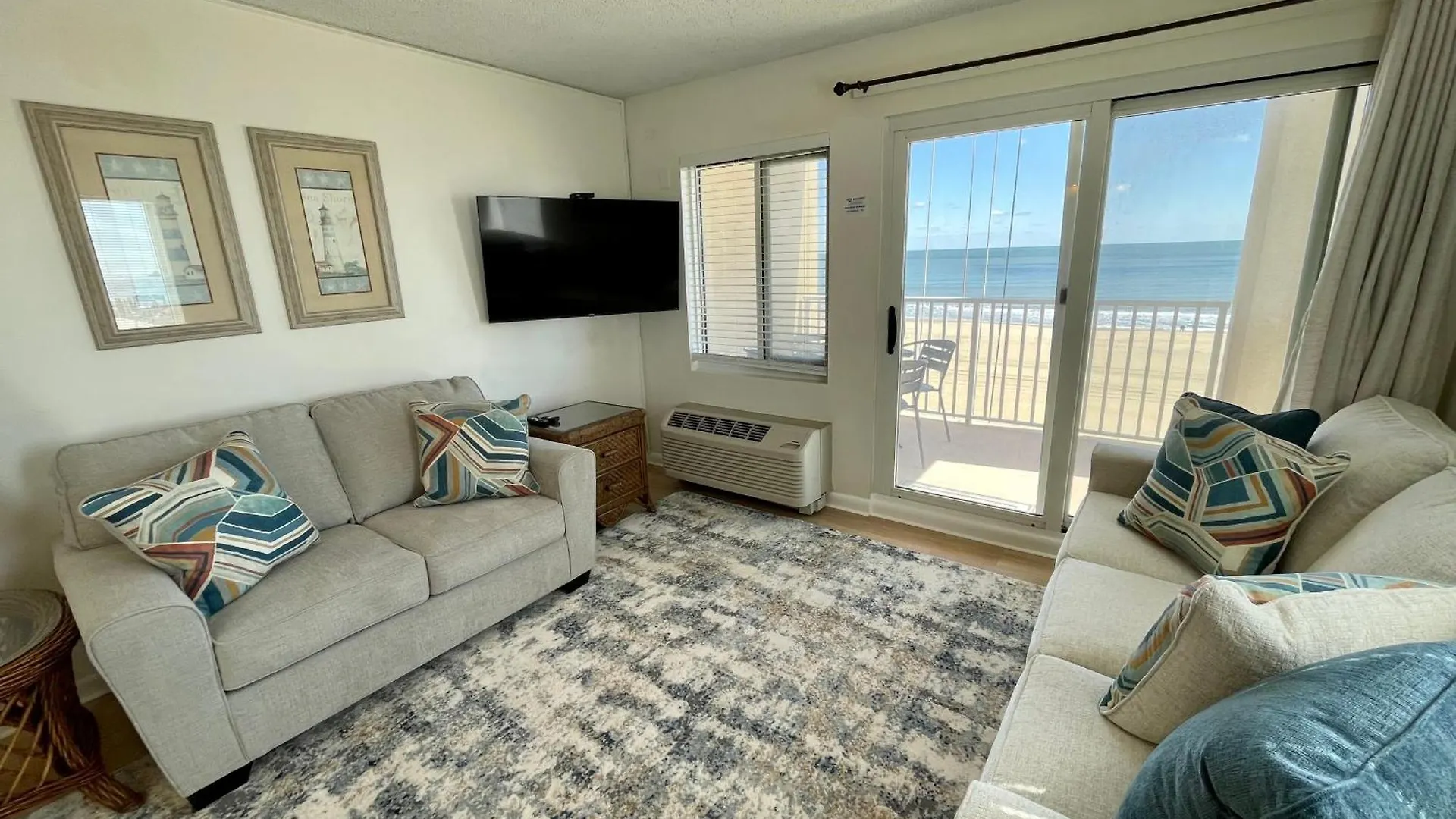 Apartment Dolphin Run Oceanfront Suites Virginia Beach