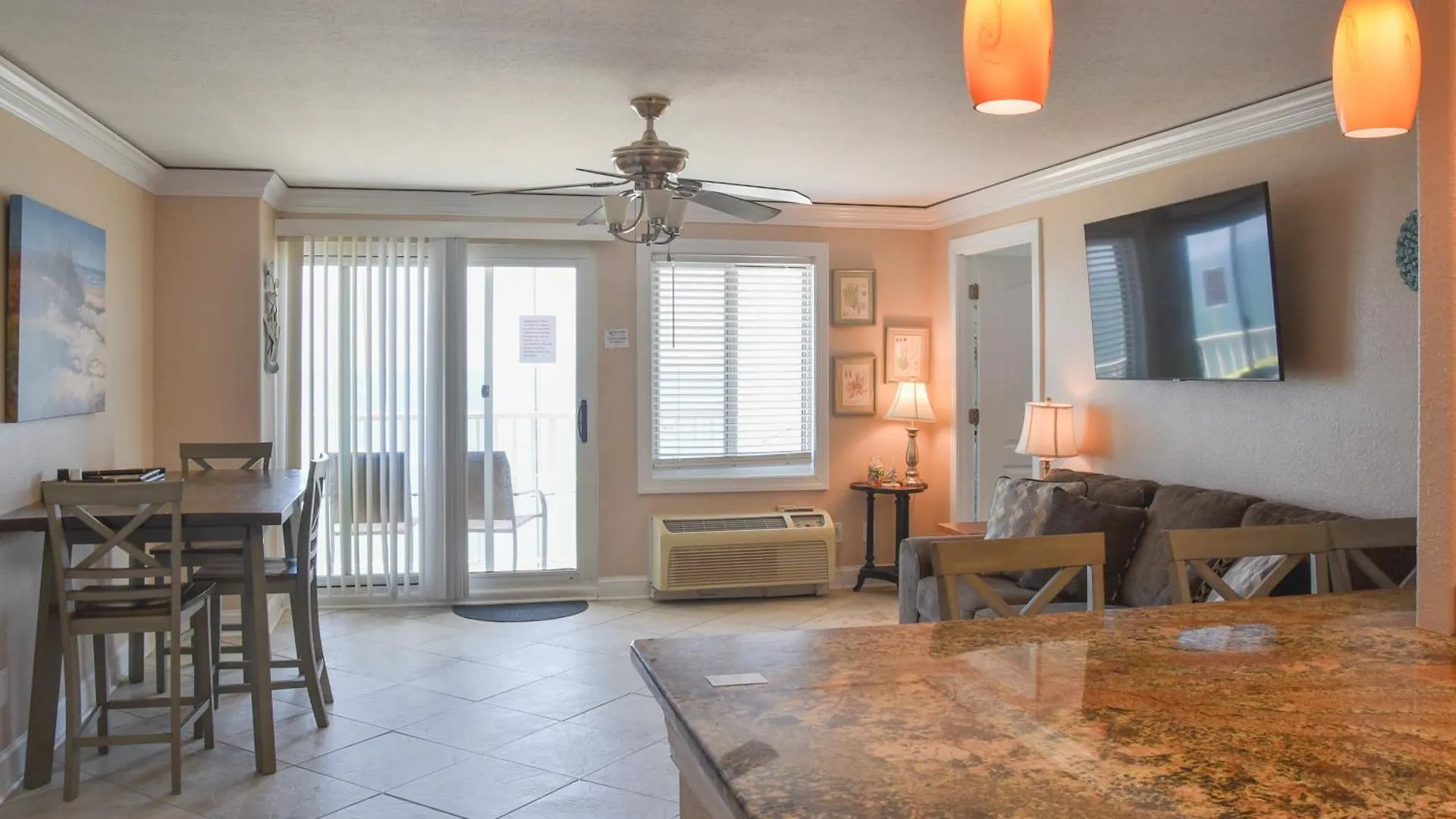 Dolphin Run Oceanfront Suites Virginia Beach